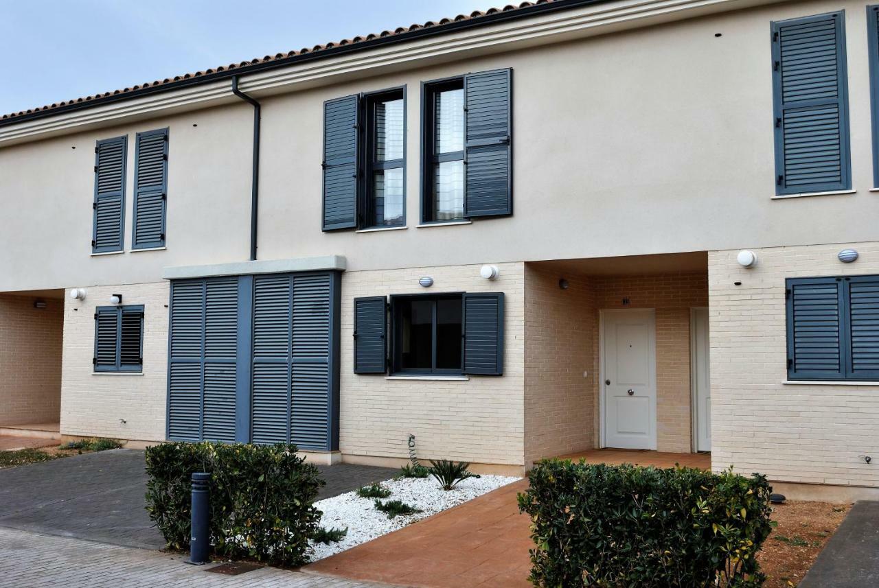 Chalet Adosado De Lujo Para 6 Personas En Golf Panoramica - Internet Fibra Gratis San Jorge  Buitenkant foto
